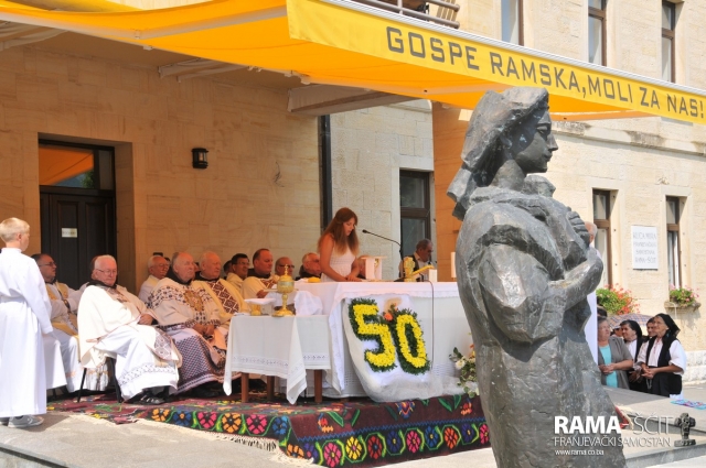 Proslava Velike Gospe i Zlatne mise na Šćitu